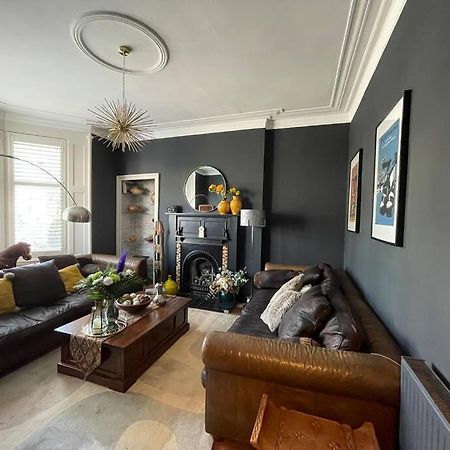 Traditional Apt Close To City Centre & Hampden Glasgow Exteriér fotografie